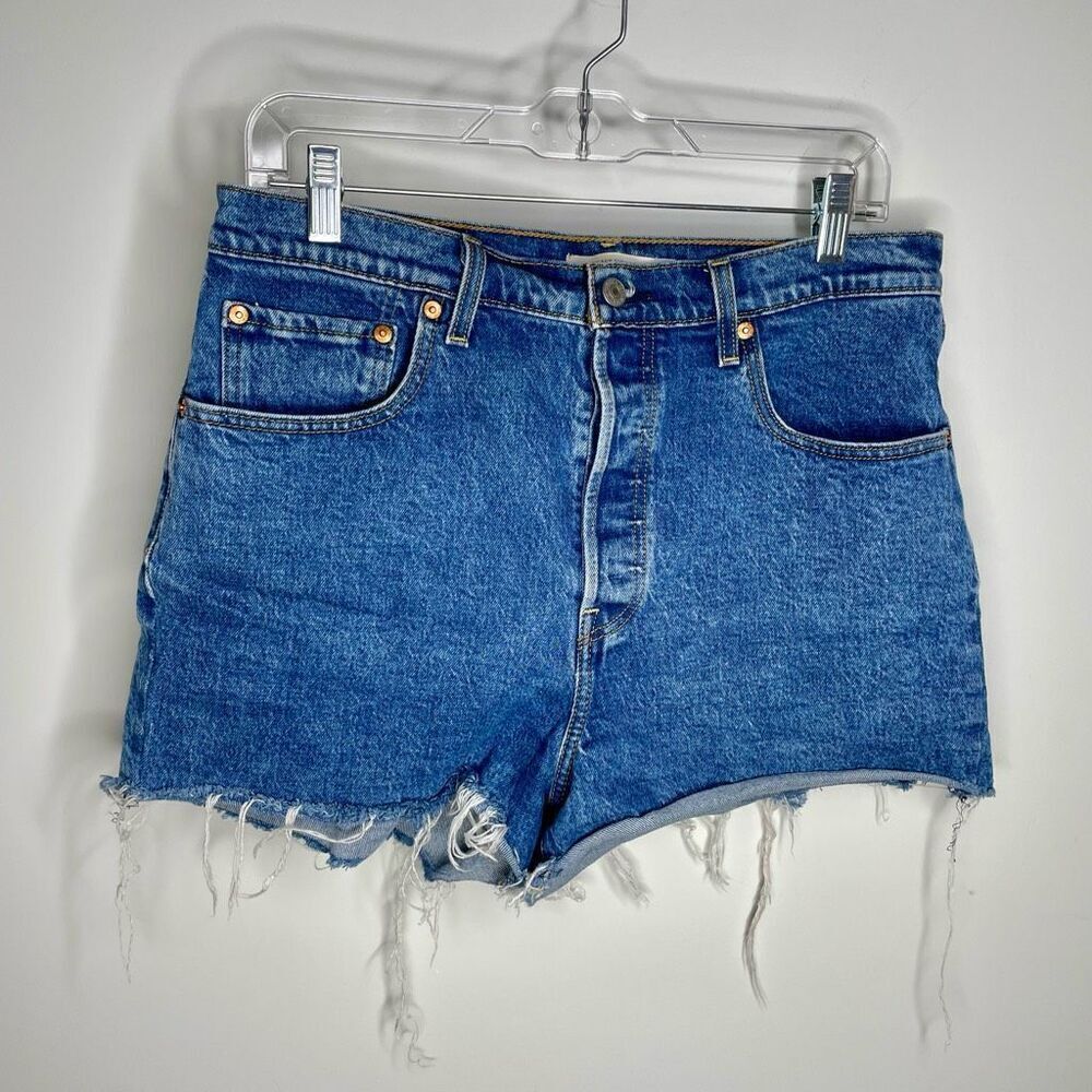 Levi’s Ribcage Shorts Blue Raw Hem Button Fly Cut Off Size 31 - Picture 5 of 8